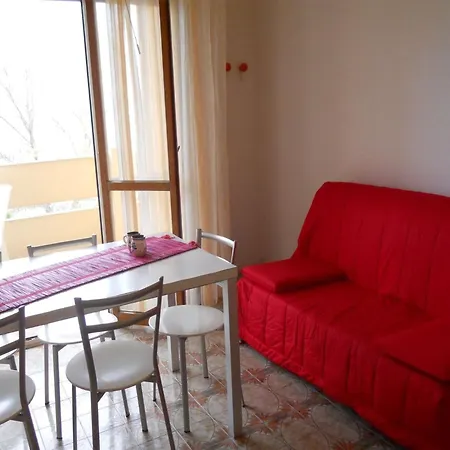Flat For Six Guests By The Sea Appartement Bibione